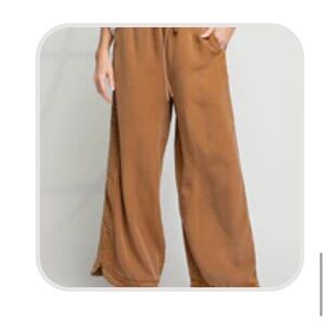 Wide Leg pants